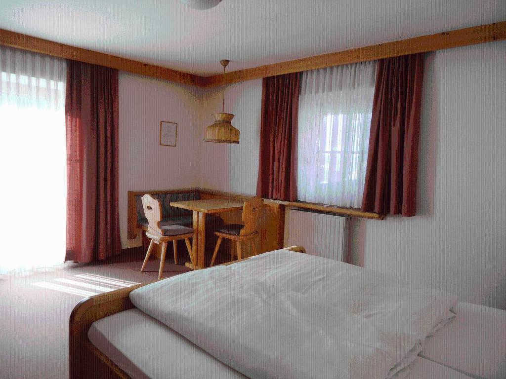 Landgasthof Dorferwirt Oberau Phòng bức ảnh
